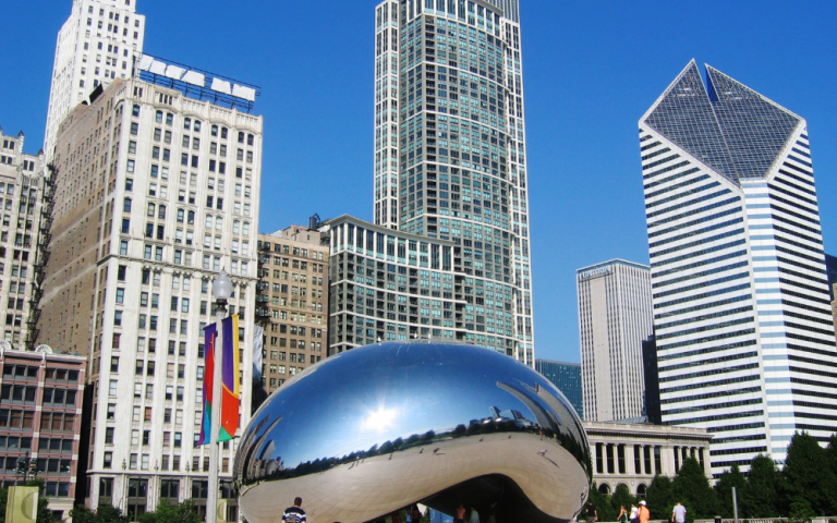 Chicago, IL Bean and skyline